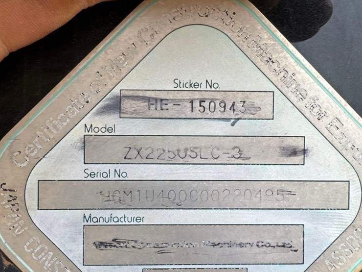 2012-hitachi-zx225us-lc-3-image-24