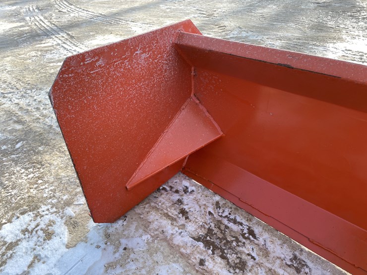 #2033-•-new-kc-mini-48"-snow-pusher-image-9