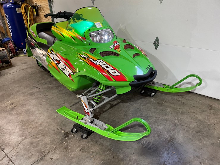 2002-caterpillar-900-image-6