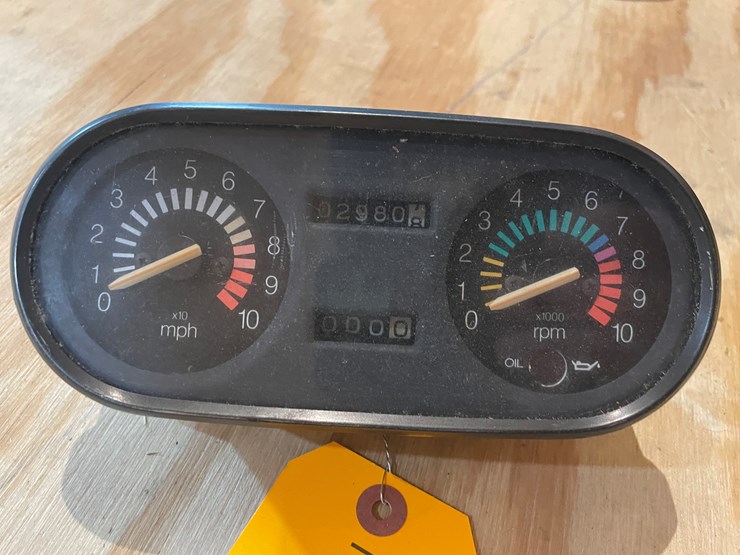#3859-•-1981-srx-snowmobile-odometer-image-1
