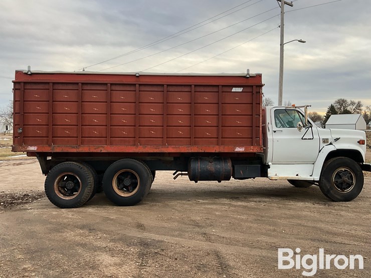 1974-chevrolet-c65-image-4