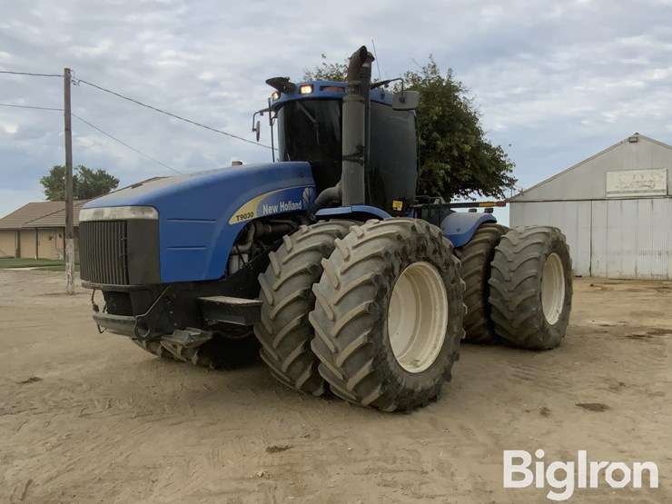 2010-new-holland-t9030-image-1