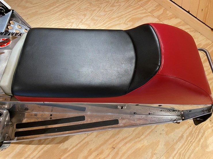 #3778-•-1975-yamaha-kalamazoo-gpx-433g-snowmobile-image-9