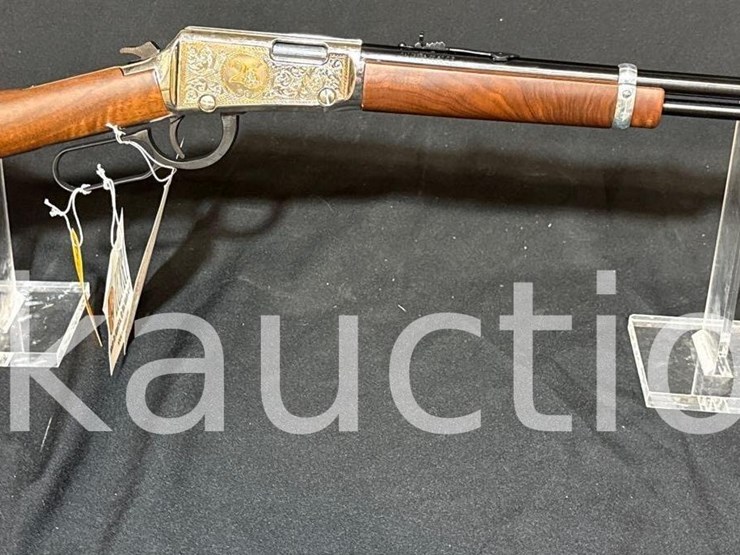 henry-25th-anniversary-22-la-rifle-(sn#-1565henry25)-(box)-image-3