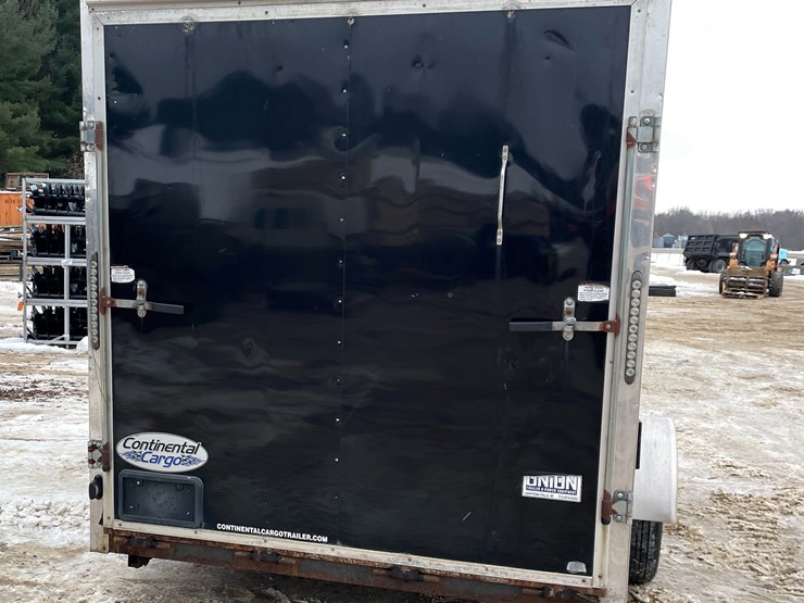 #1014-•-2018-forest-river-12'-enclosed-trailer-(has-certificate-of-origin)-image-6