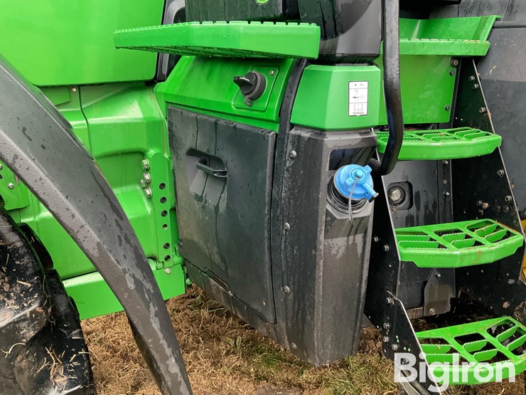 2021-john-deere-8r-340-image-11