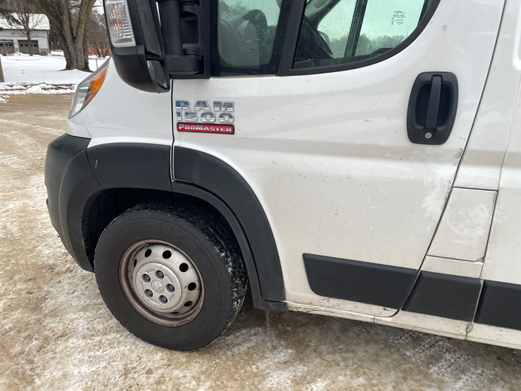 2022-dodge-1500-image-29