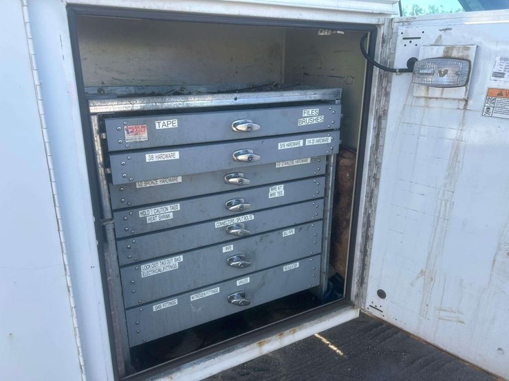 2012-ford-f550-image-31