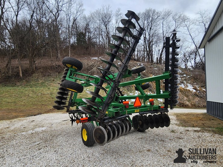 2011-john-deere-637-image-7