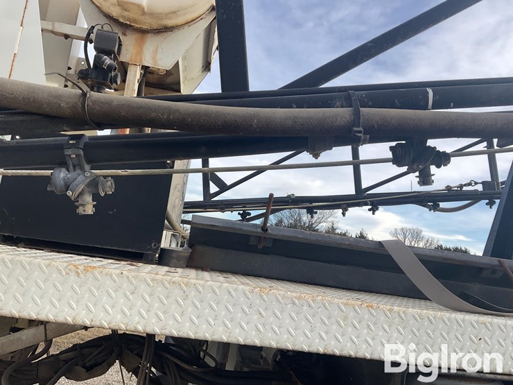 willmar-765ht-image-18