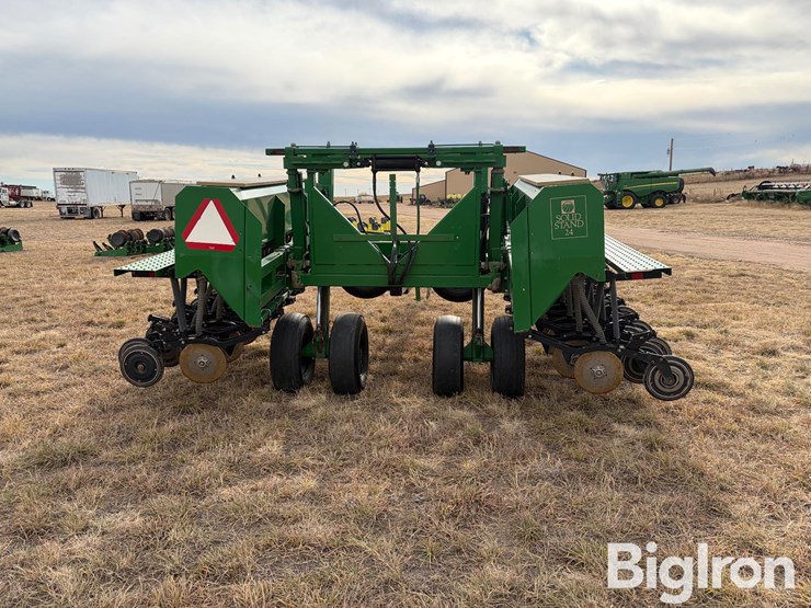 great-plains-solid-stand-24-image-6