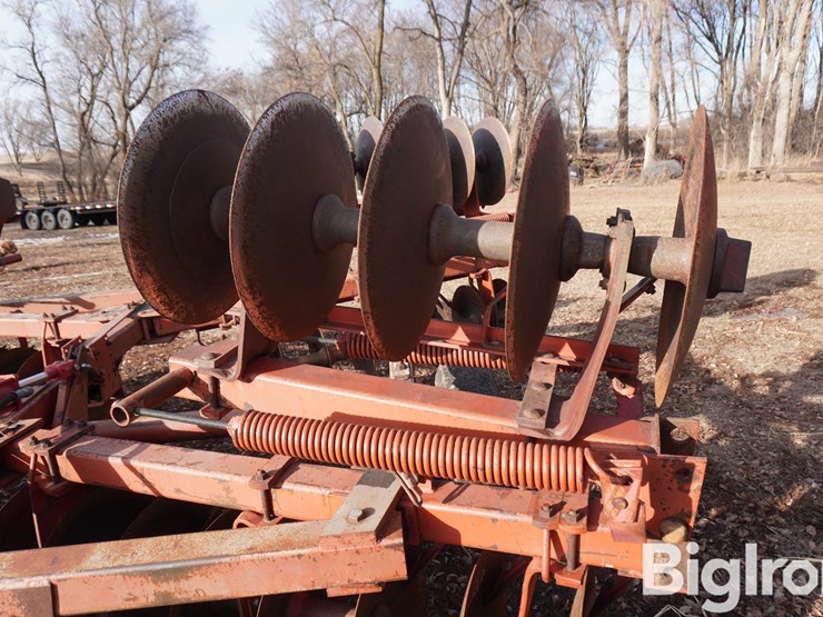 massey-ferguson-620-image-13