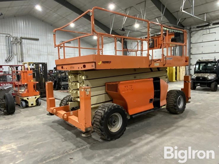2014-jlg-4394rt-image-5