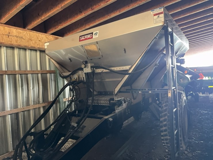 salford-10-ton-spreader-cart,-controller-available-with-purchase;-located-at-7241-roxbury-rd,-charles-city,-va,-please-call-804.837.9940-or-804.651.4404-with-questions-image-5