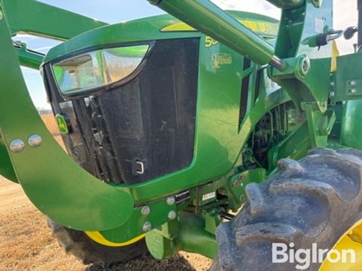 2016-john-deere-5045e-image-12