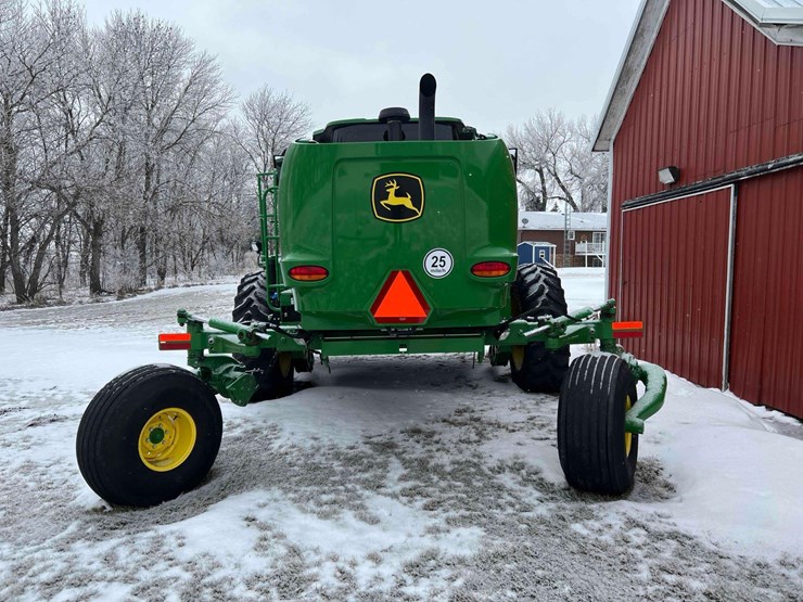 2024-john-deere-w235r-image-6