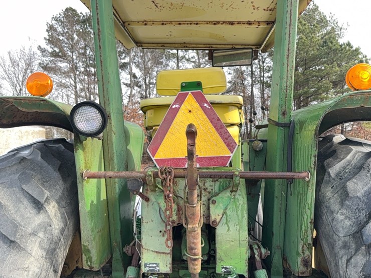 john-deere-4320-image-21