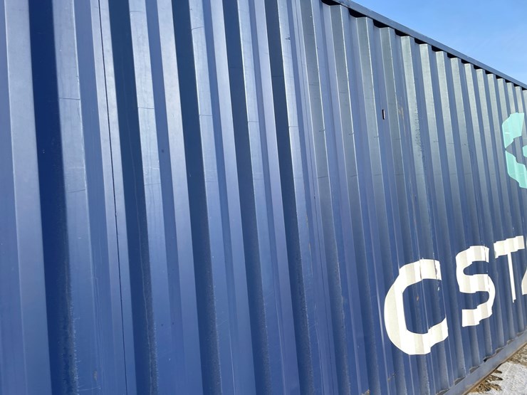 #105-•-40'-high-cube-shipping-container-image-6