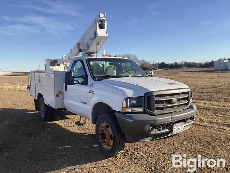 2004-ford-f450-image-3
