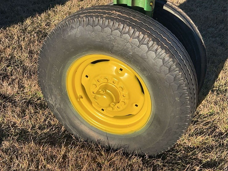 1955-john-deere-70-image-22