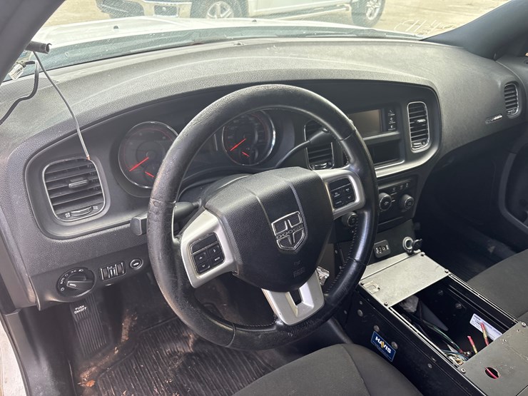 #43-•-2012-dodge-charger-image-7