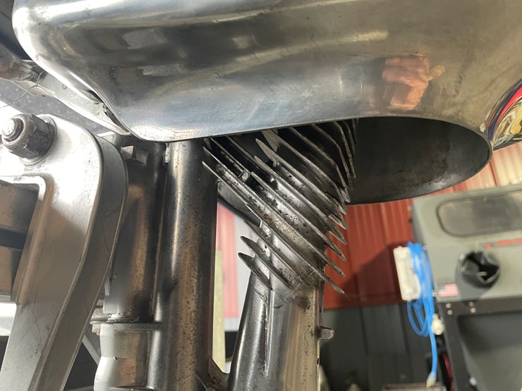 #3832-•-bendix-vintage-outboard-boat-motor-image-8