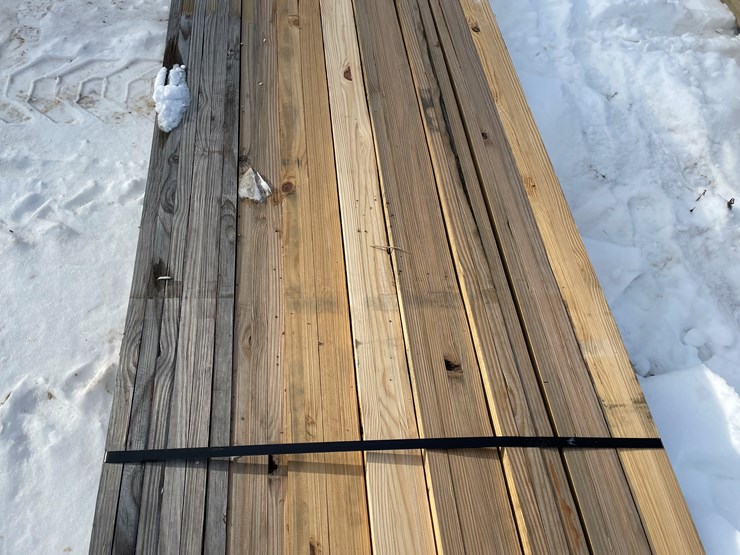 #3787-•-bundle-of-laminated-wood-beams-image-12