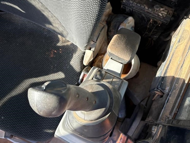 2019-caterpillar-308e2-cr-image-22