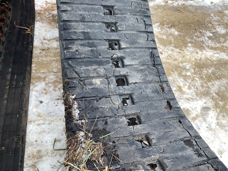 #3795-•-(4)-used-skid-steer-tracks-image-23