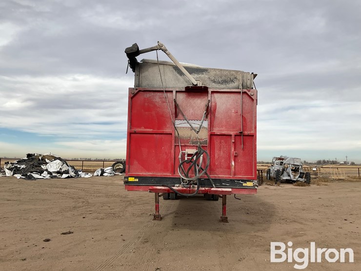 2009-versa-t/a-chain-floor-trailer-image-2