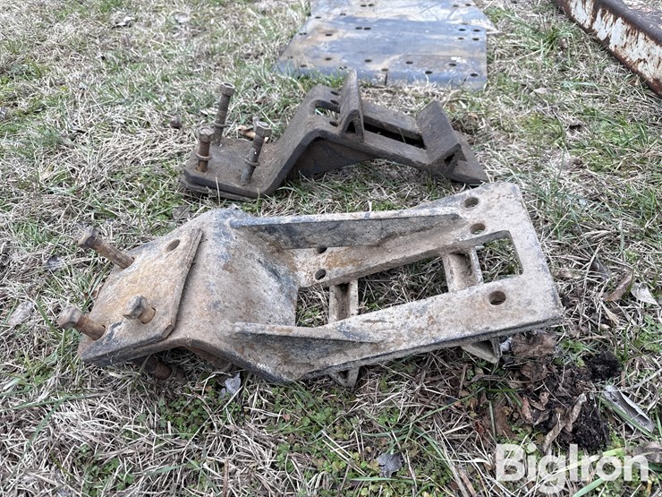 international-806-image-14