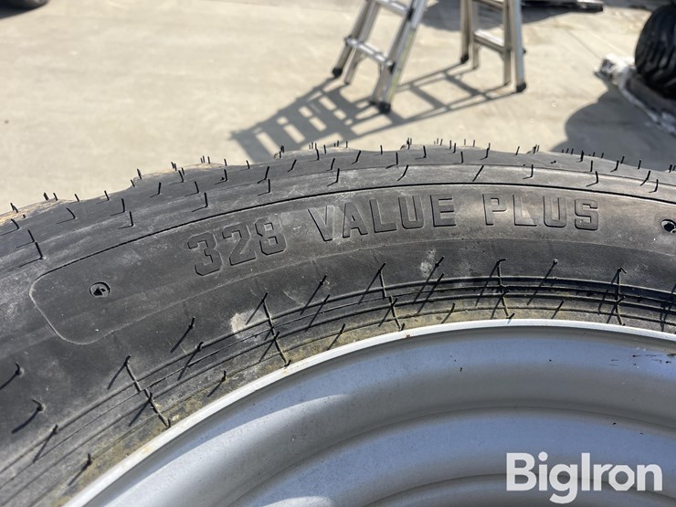 alliance-500/60-22.5-rear-tires-&-rims-image-10