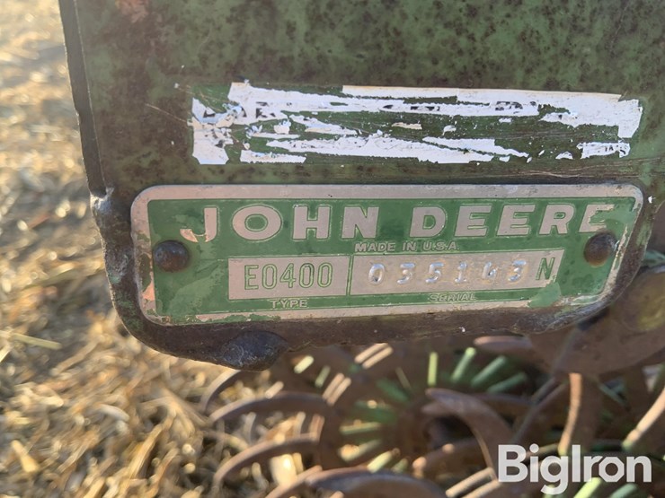 john-deere-400-image-16