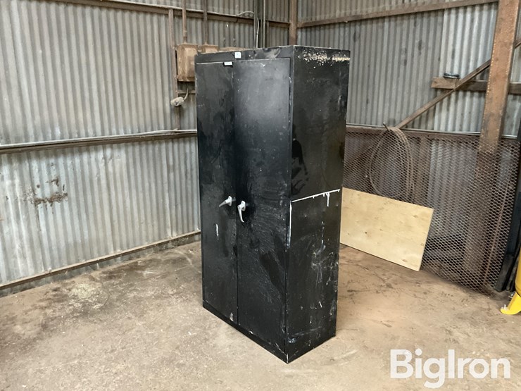 shop-storage-cabinet-w/welding-supplies-image-1