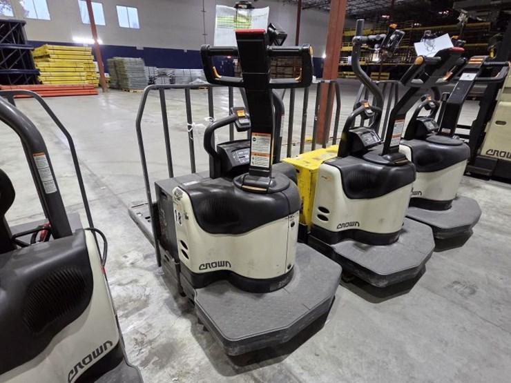 2020-crown-pe4500-60-image-1