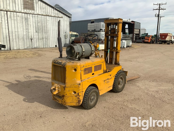 clark-propane-forklift-image-4