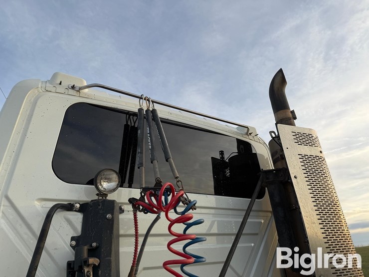 2009-international-transtar-8600-image-10