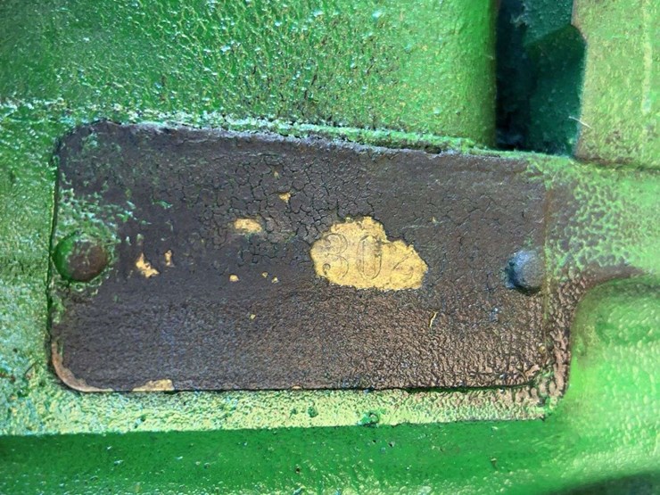 john-deere-830-image-78