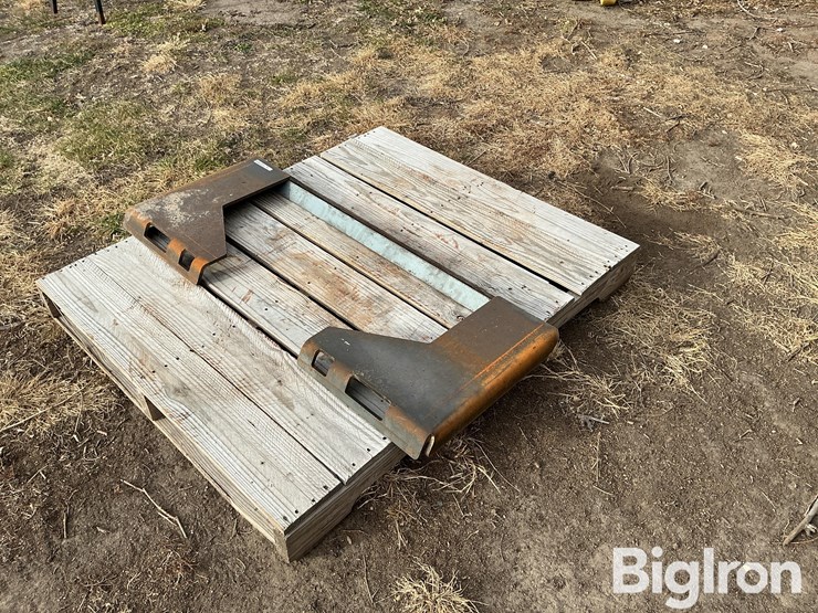 open-face-skid-steer-plate-image-1