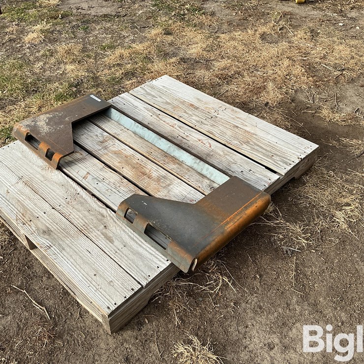Open Face Skid Steer Plate