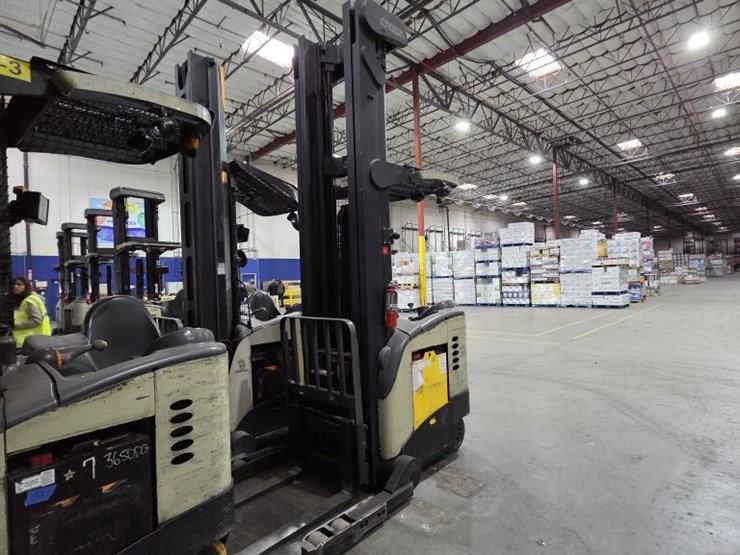 1998-crown-rr5020-45-image-3