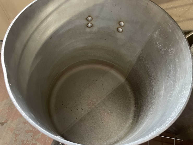 #6199-•-(4)-large-pots-image-7