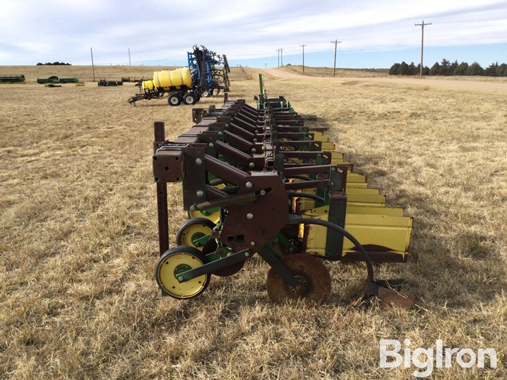 john-deere-885-image-4