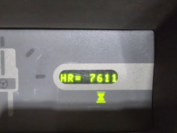 1998-crown-sp3020-30-image-3