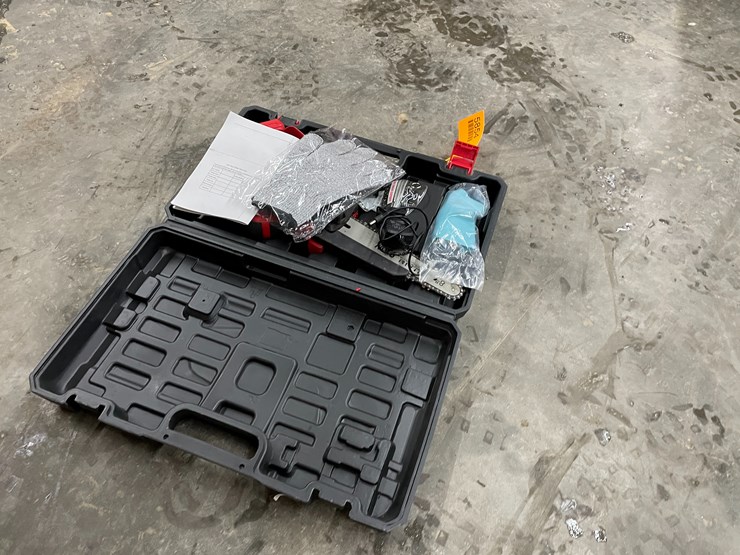 #5854-•-eletrosserra-a-bateria-electric-chainsaw-image-5