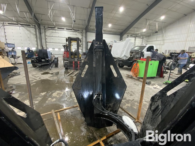 2025-giyi-gy-td27-skid-steer-tree-digger-image-14