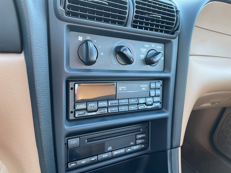 #3804-•-1996-ford-mustang-cobra-svt-(wi-title)-image-27