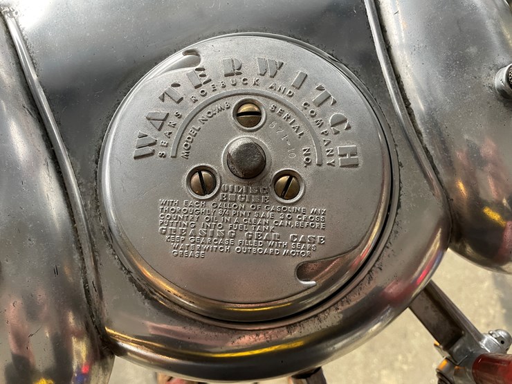 #3817-•-sears-roebuck-water-witch-vintage-outboard-boat-motor-image-4