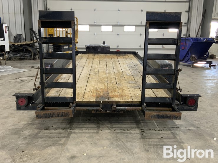 2022-cross-country-4hd16-16'-t/a-utility-trailer-w/ramps-image-6