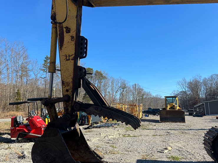 komatsu-pc250-lc-image-18